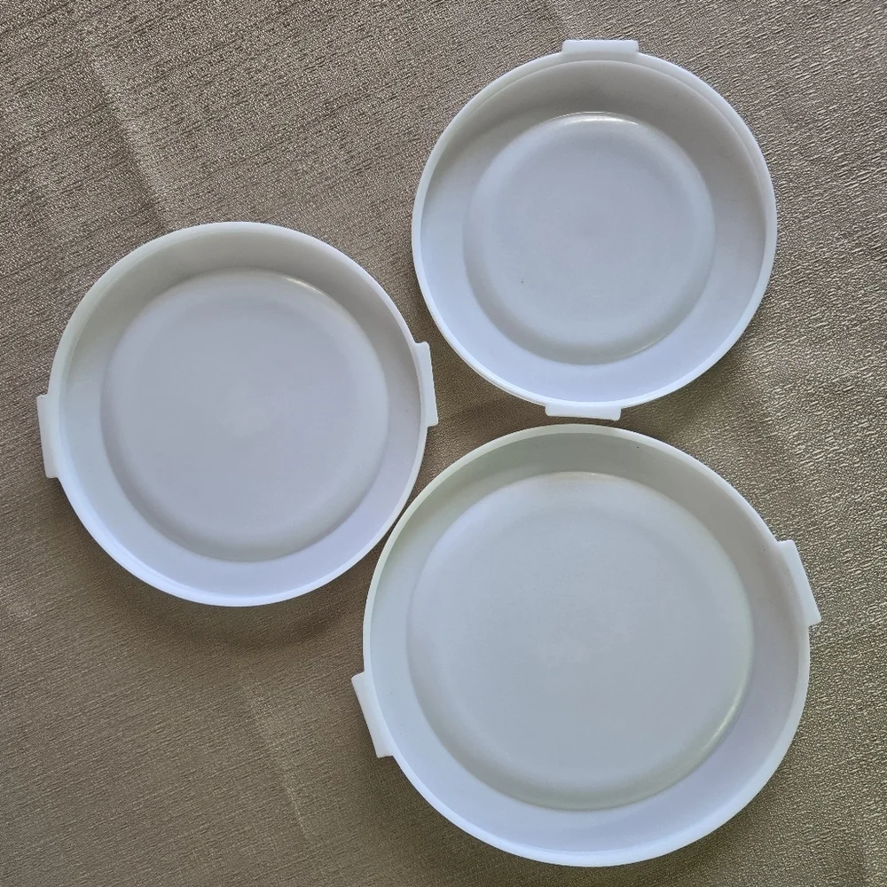 KOBË BOWLS | Vintage Enamelware Nesting Bowls in Floral 3-pc Set - Picture 4 of 16